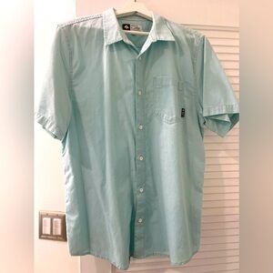 LRG Men’s size Large Button Up Short sleeve.